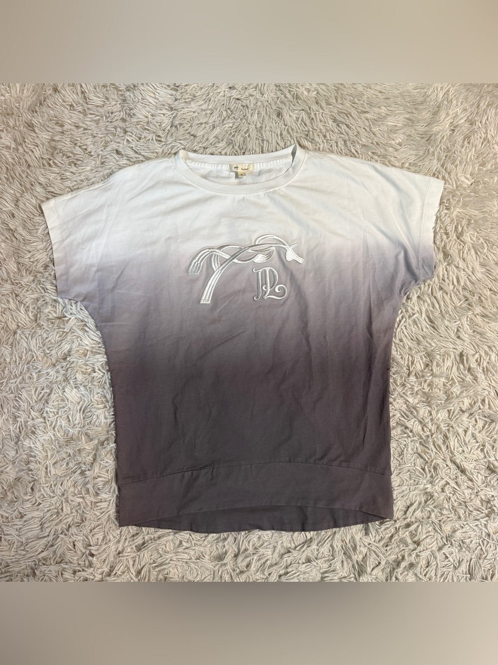 Women’s Small White/Grey Ombre Penelope Short Sleeve Horseback Riding T-Shirt